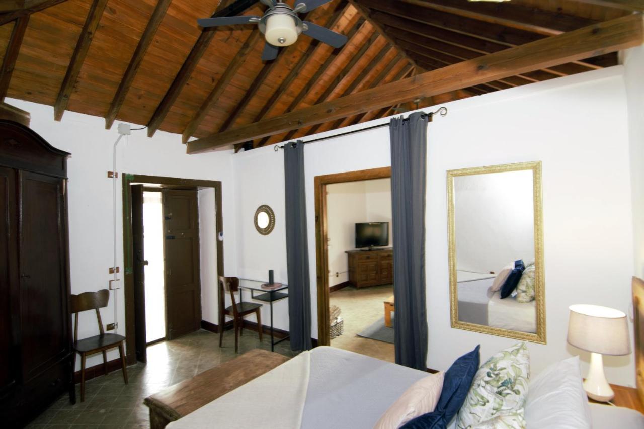 Mirador La Sorrueda Villa Exterior photo