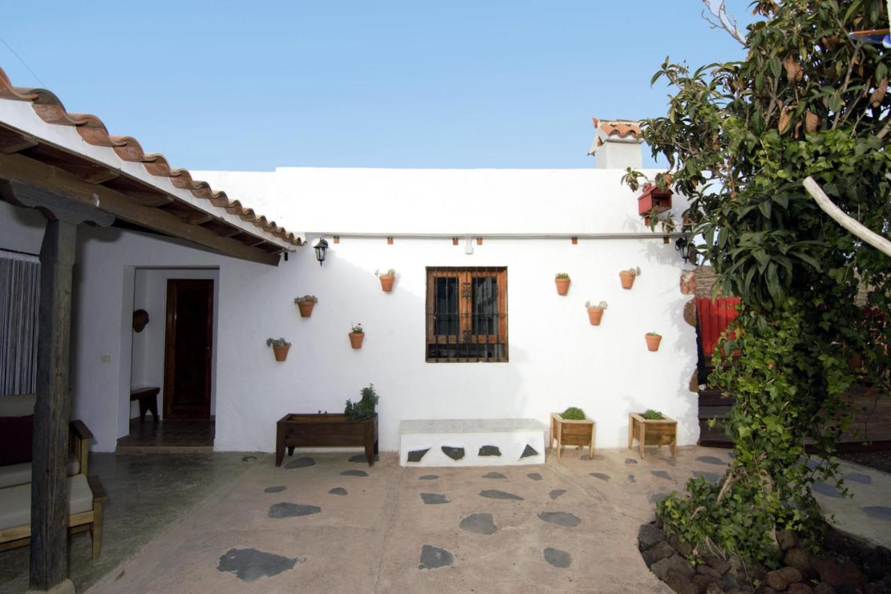 Mirador La Sorrueda Villa Exterior photo